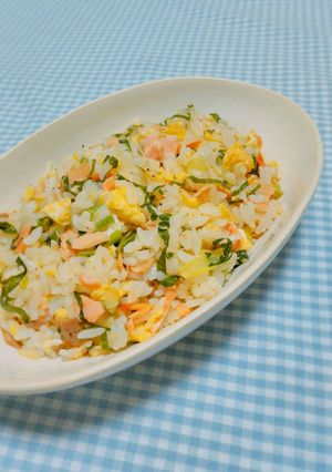 〖ヘルシー♪鮭炒飯〗-レシピのメイン写真