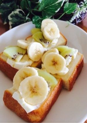 食パンdeクリームチーズカナッペ-レシピのメイン写真