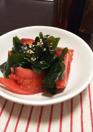 トマトとワカメの酢の物-レシピのメイン写真
