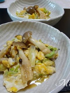 春キャベツとしめじの玉子とじ-レシピのメイン写真