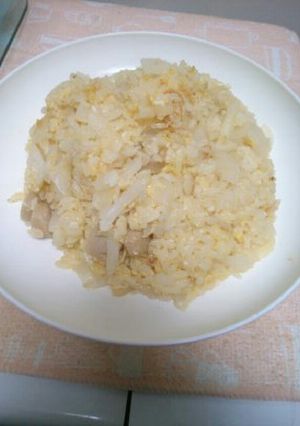 新玉ねぎウインナー卵チャーハン-レシピのメイン写真