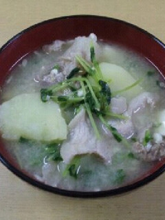 簡単さっぱり豆苗の豚汁-レシピのメイン写真