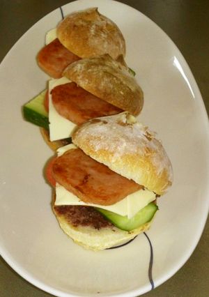 フランスパンでスパムサンド-レシピのメイン写真