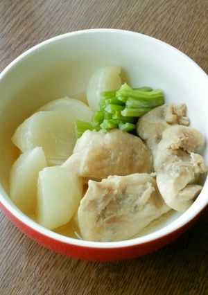 蕪と鶏ももの簡単ダシダ煮☆-レシピのメイン写真