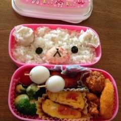รูปของ 簡単キャラ弁〜初級(コリラックマ)