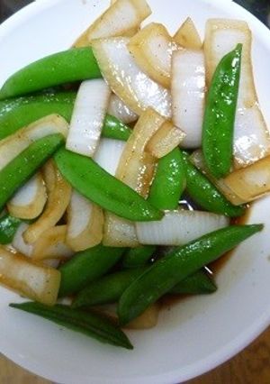 スナップエンドウと新玉ねぎのバター醤油-レシピのメイン写真