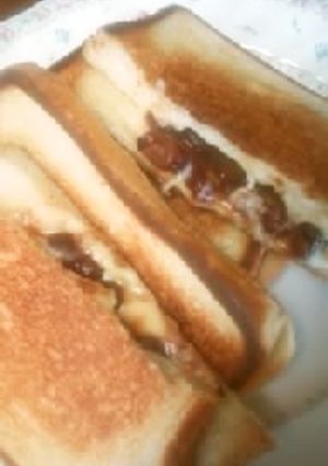 つぶあんとチーズのホットサンドイッチ！-レシピのメイン写真