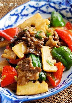 定番筍料理⑦ カラフル青椒牛肉片-レシピのメイン写真