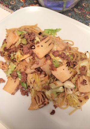筍とキャベツと挽き肉の和風ペペロンチーノ-レシピのメイン写真