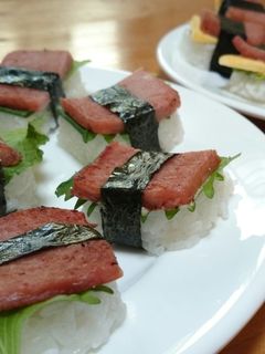 少し小さめのスパムおむすび-レシピのメイン写真