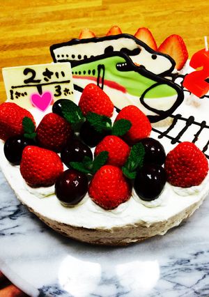 2歳の誕生日♬ 新幹線はやぶさのケーキ♡-レシピのメイン写真