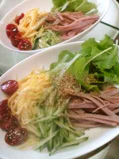 冷やし中華の具で☆野菜たっぷり冷麺-レシピのメイン写真
