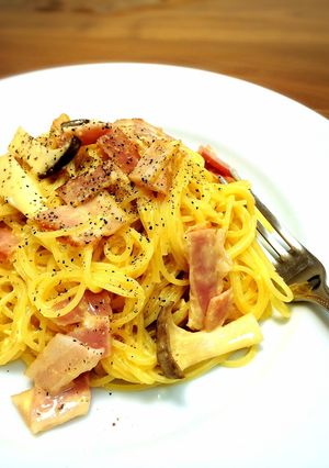卵の余りなし！週末ランチのカルボナーラ-レシピのメイン写真