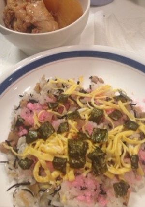 ひじきご飯のちらし寿司　ひな祭り　お祝い-レシピのメイン写真