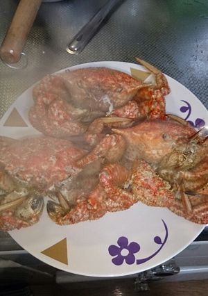 栗蟹 (棘栗蟹)の茹で方-レシピのメイン写真