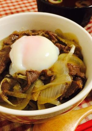 ☆ごぼう入り温玉のせ牛丼-レシピのメイン写真
