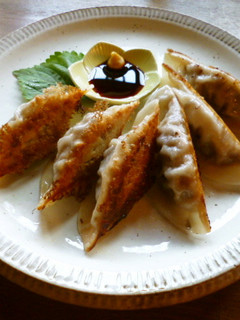 牛肉ときのこの餃子♪-レシピのメイン写真