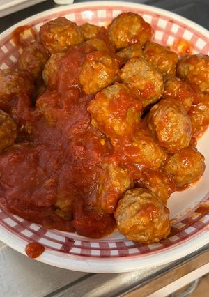 簡単❣️ 冷凍肉団子とトマト缶-レシピのメイン写真