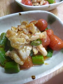 トマト・オクラ・豚バラ肉の焼肉のたれ炒め-レシピのメイン写真