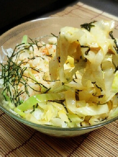 ダイエットや夜食にキャベツで釜玉うどん風-レシピのメイン写真