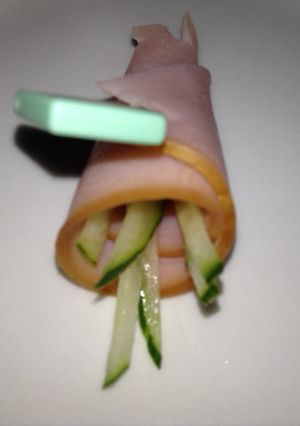簡単弁当おかず ハムとキュウリのカラー-レシピのメイン写真