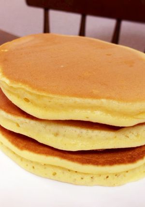 超簡単！もちもち♡桃のホットケーキ-レシピのメイン写真