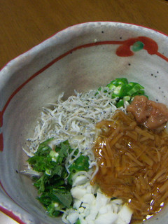 夏のトロ丼-レシピのメイン写真
