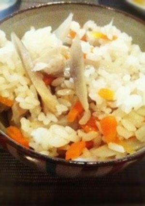 鶏ごぼうの炊き込み御飯-レシピのメイン写真