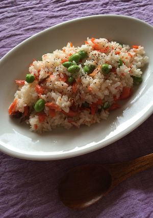 鮭と枝豆のマヨチャーハン-レシピのメイン写真