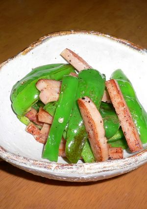 ピーマンとスパムの炒め物-レシピのメイン写真