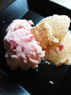 ♪2種類の♪めちゃ旨♡苺のアイスクリーム-レシピのメイン写真