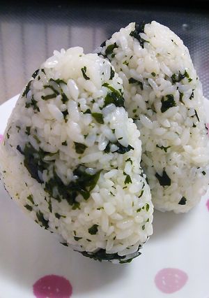 簡単☆まぜまぜ給食のワカメご飯-レシピのメイン写真