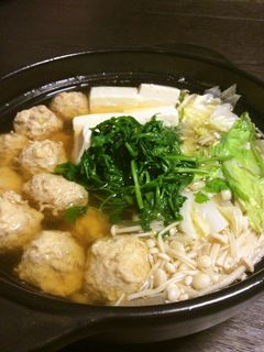 せりと鶏団子の鍋-レシピのメイン写真