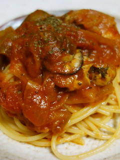牡蠣とトマトとナスのラタトゥイユ風パスタ-レシピのメイン写真