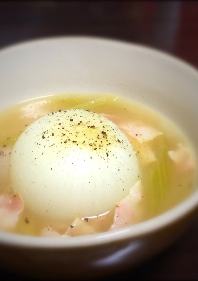 今が旬☆新玉ねぎの丸ごとスープ-レシピのメイン写真