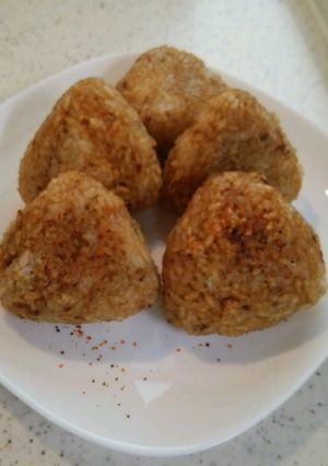 朝食に☆余ったご飯で焼きおにぎり-レシピのメイン写真