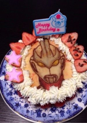 ウルトラマンキャラケーキ-レシピのメイン写真
