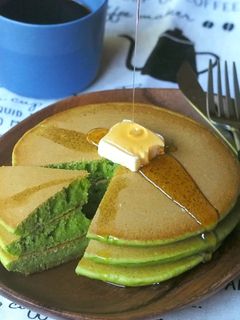 ふんわり、小松菜ホットケーキ-レシピのメイン写真
