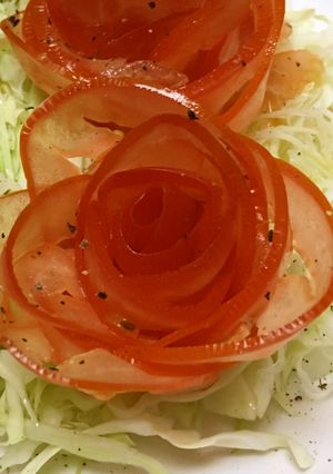 ひと手間かけよう！トマトの薔薇(飾り切り-レシピのメイン写真