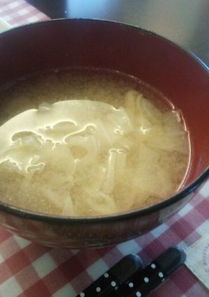 簡単で美味しいキャベツのごま味噌汁-レシピのメイン写真