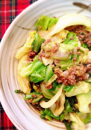 ご飯にピッタリ!肉味噌キャベツ-レシピのメイン写真