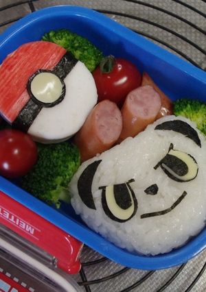キャラ弁　ヤンチャムとモンスターボール-レシピのメイン写真