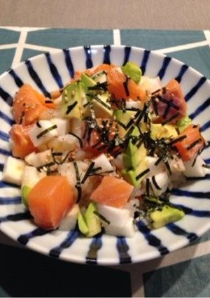 サーモンとアボカドと長芋のちらし寿司-レシピのメイン写真