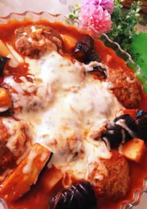 煮込みハンバーグ(^O^)みんなで囲んで-レシピのメイン写真