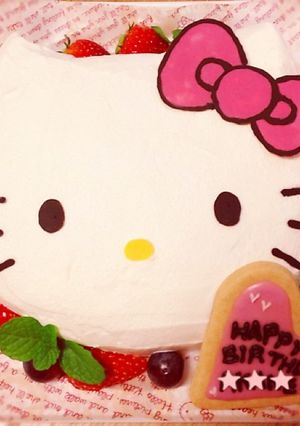 初めてでも簡単！キティちゃん ケーキ♡-レシピのメイン写真