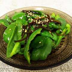 A picture of つやつやピーマン味わい炒め.