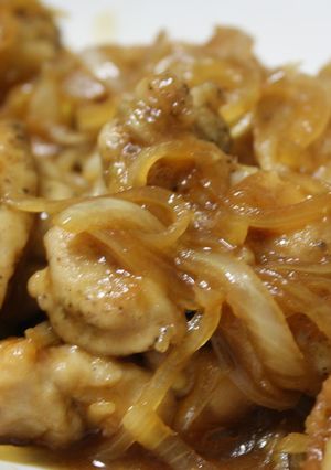 鶏肉ソテーの玉ねぎソース-レシピのメイン写真