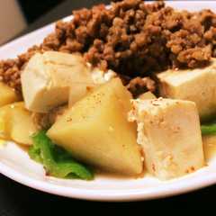 รูปของ 豆腐と野菜の甘酢そぼろあん♪