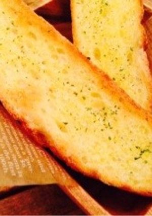 マーガリンで作る＊ガーリックトースト-レシピのメイン写真