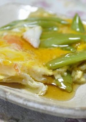 新玉ねぎとスナップエンドウの甘酢あんかけ-レシピのメイン写真